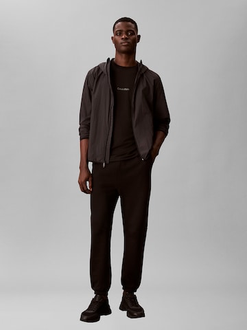 Calvin Klein Tapered Hose in Schwarz