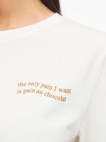 T-shirt 'VISybilla' VILA en blanc
