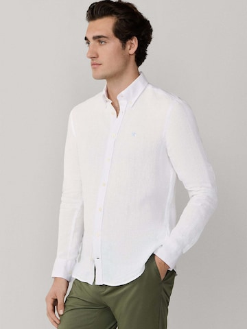 Coupe regular Chemise 'ESS' Hackett London en blanc
