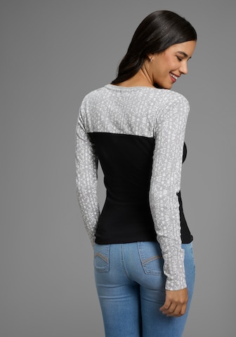 KangaROOS Shirt in Black