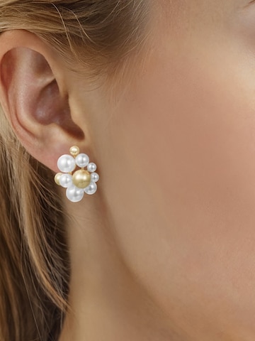 Lulu & Jane - Pendientes en blanco: frente