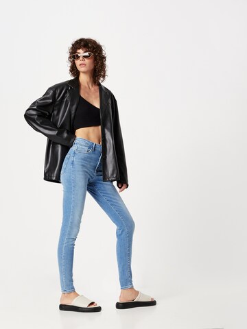 Skinny Jean 'Sophia' VERO MODA en bleu