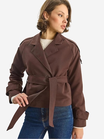 Bianco Lucci - Casaco meia-estação em castanho