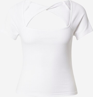 Gina Tricot Тениска 'Cindy' в бяло: отпред