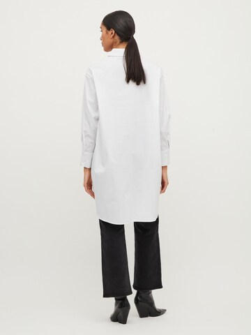 VILA Blouse 'Gitzy' in White