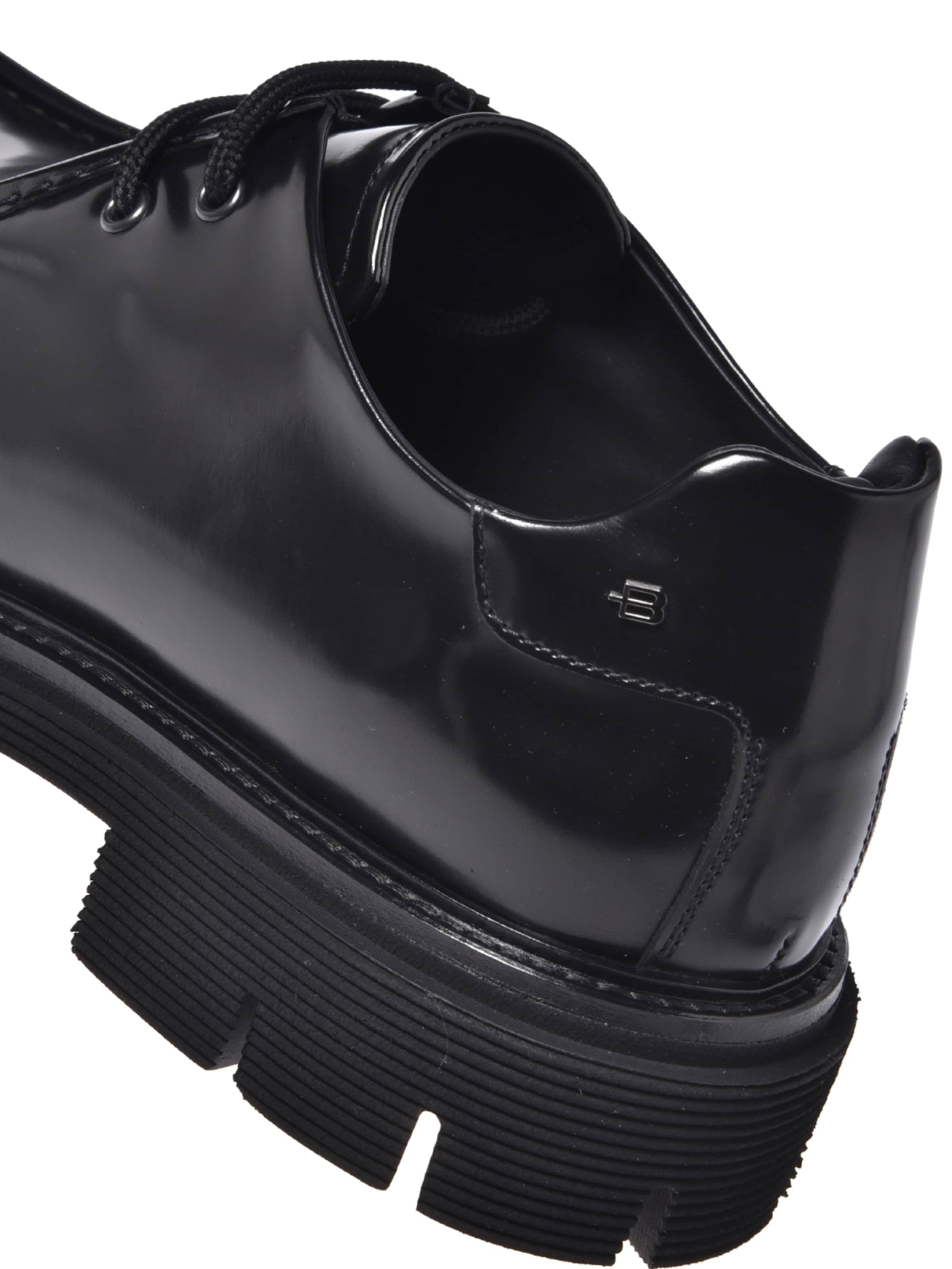Chaussure à lacets BALDININI en noir