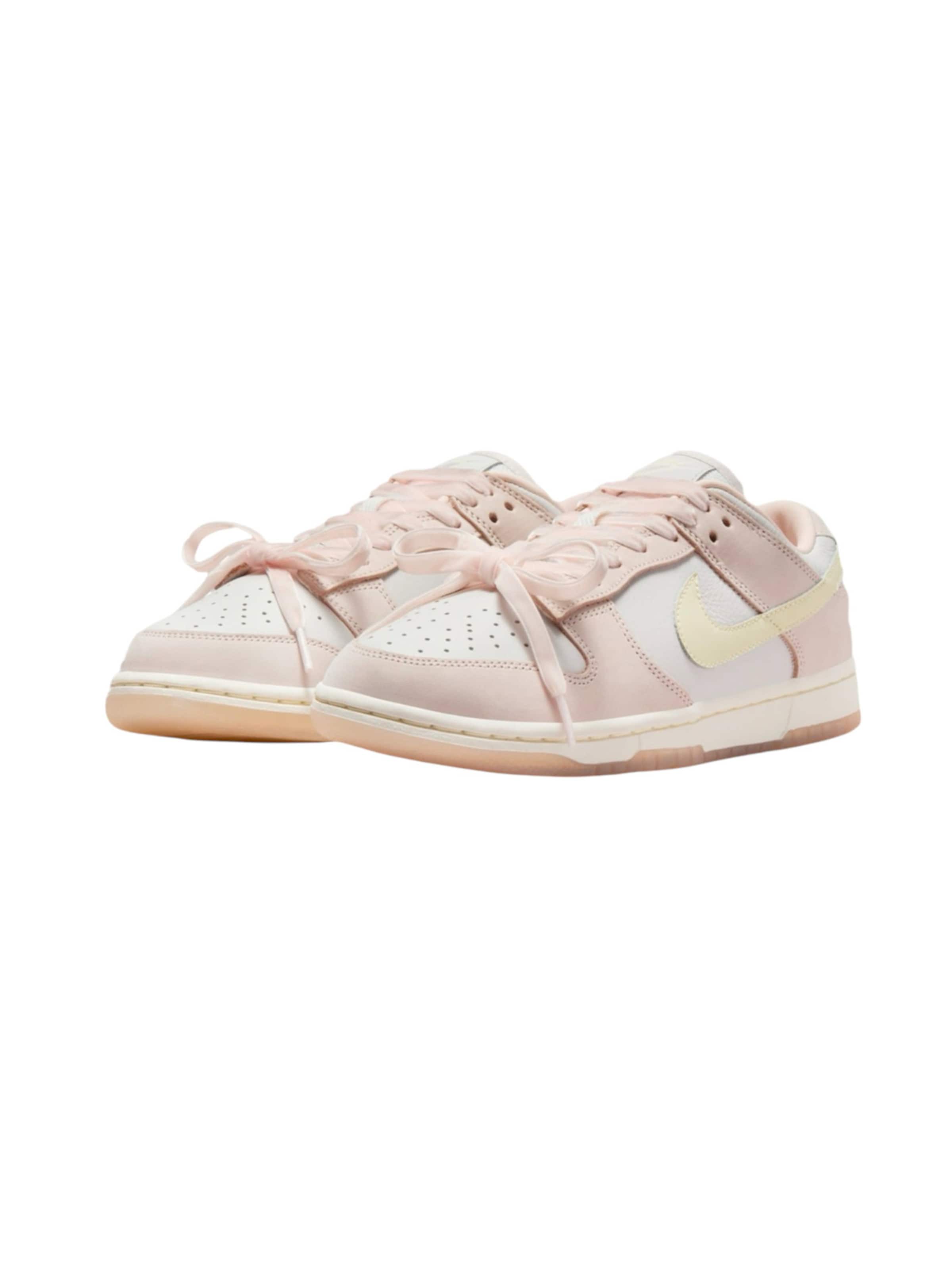 Nike Sportswear Sneaker in rosé / weiß, Produktansicht