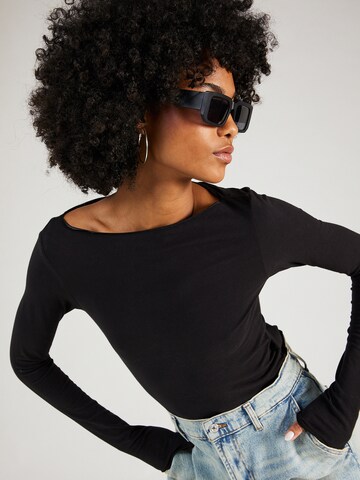 WEEKDAY Shirt in Schwarz