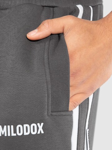 Smilodox Loose fit Pants 'Tariq' in Grey