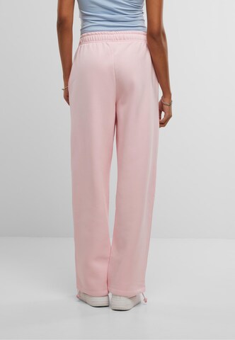 Karl Kani Regular Pants in Pink