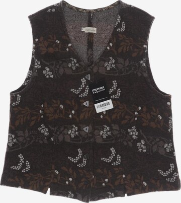 hessnatur Vest in M in Brown: front