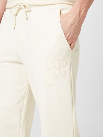 FILA - Tapered Pantalón 'CHIPUDE' en blanco