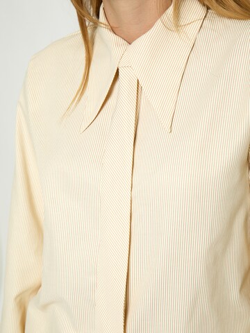 Peppercorn - Camiseta 'Norma' en amarillo