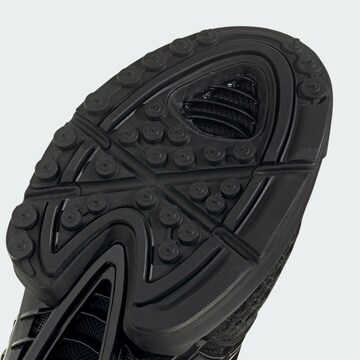 Baskets basses ADIDAS ORIGINALS en noir