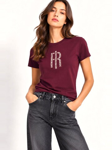 T-shirt 'T-shirt with jeweled logo' Fracomina en rouge