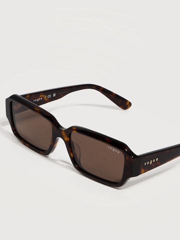 VOGUE Eyewear Слънчеви очила '0VO5693SU' в кафяво