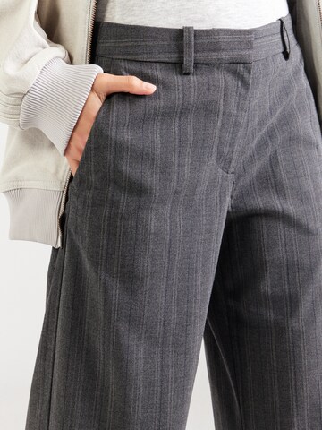 WEEKDAY Wide Leg Hose 'SPEED Dylan' in Grau