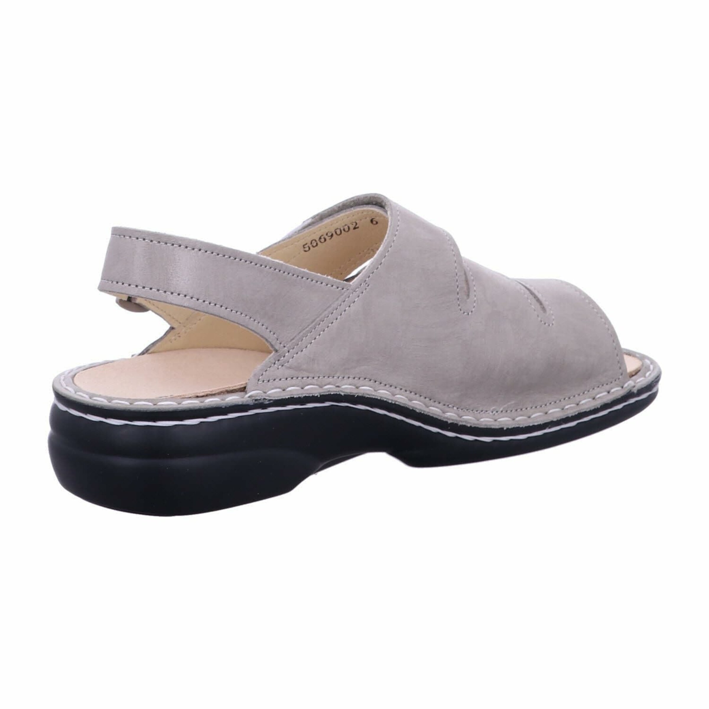 Finn Comfort Sandal in Beige