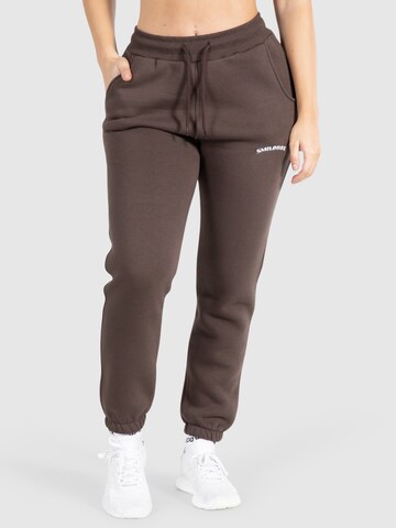 Smilodox Tapered Pants 'Cassandra' in Brown: front