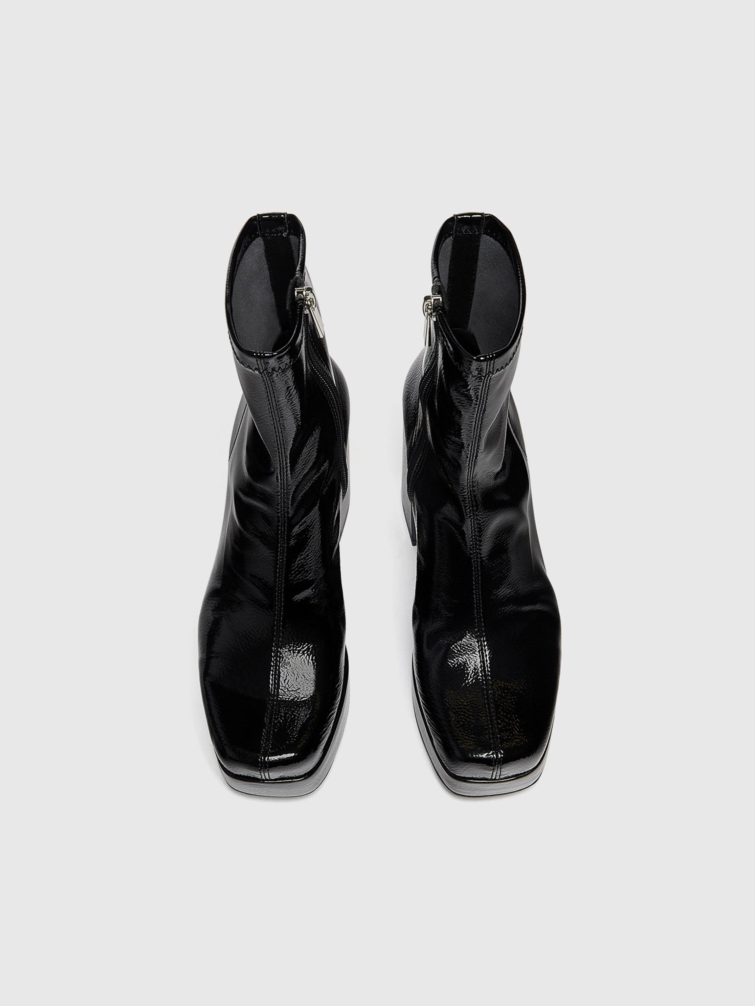 Bottines noires pull and bear hotsell