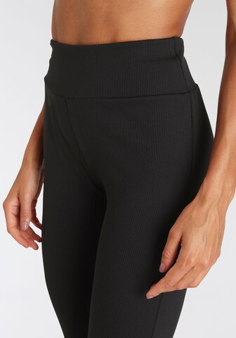 LASCANA ACTIVE Skinny Workout Pants in Black