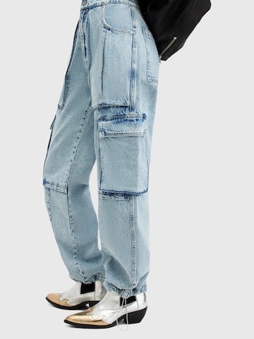 AllSaints - Perna larga Calças de ganga cargo em azul