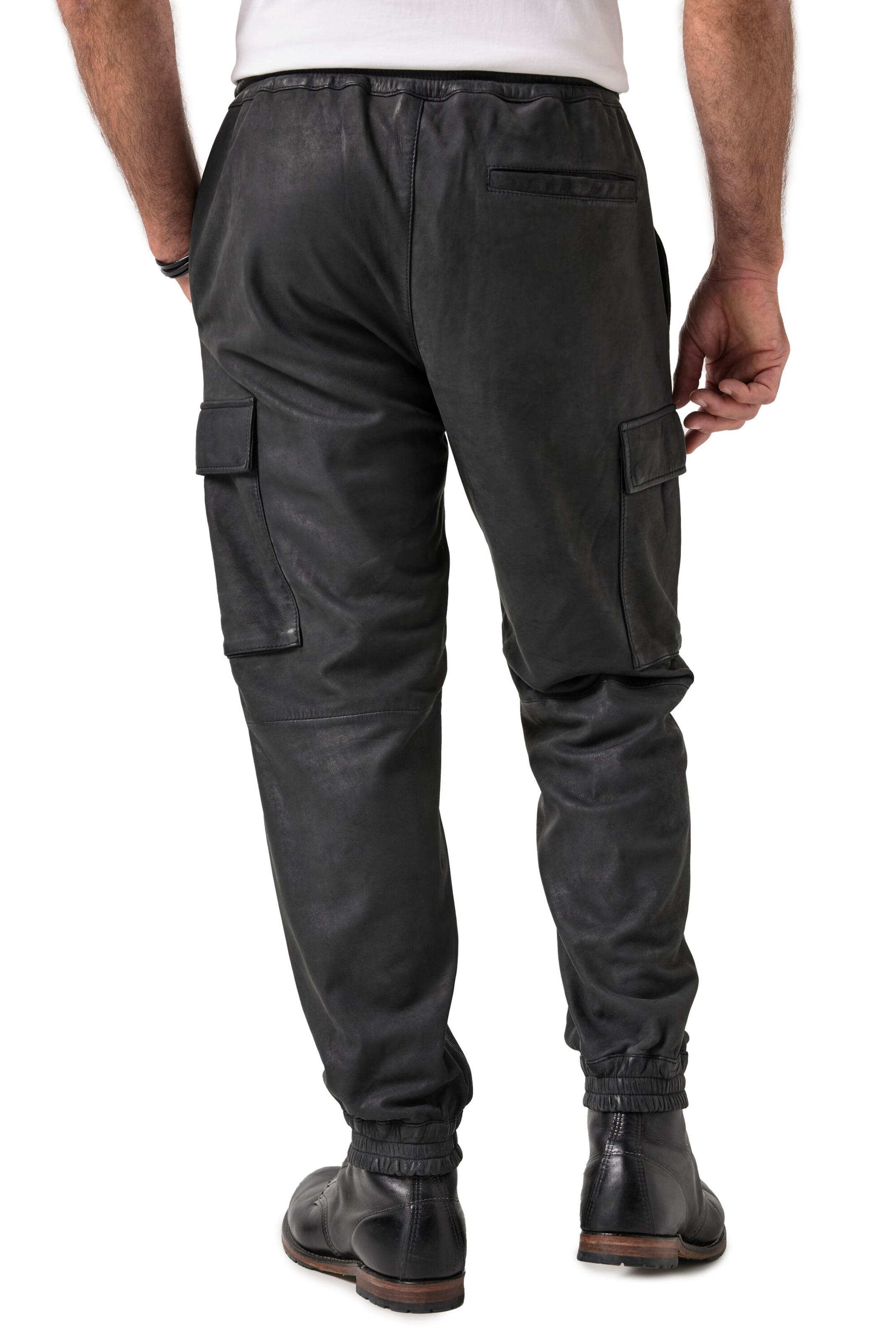JP1880 Regular Trousers in Black: front