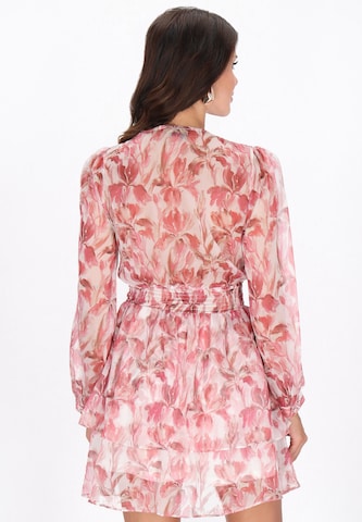 faina - Vestido em rosa