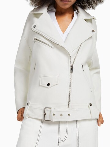 Veste mi-saison Bershka en blanc