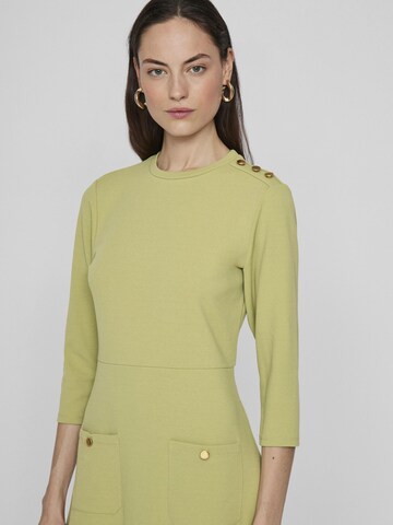 Robe VILA en vert