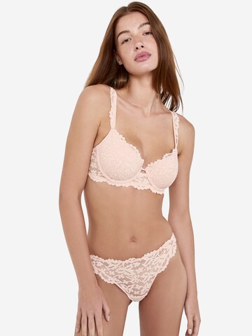 String 'Legende' di ETAM in rosa