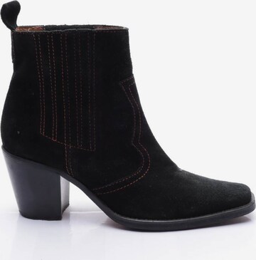 GANNI Dress Boots in 38 in Black: front