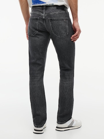 Tommy Jeans Slim fit Jeans 'Scanton' in Black