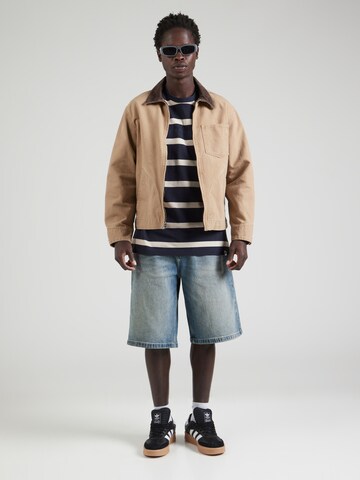 Maglietta 'YACHT CLUB' di ELEMENT in beige