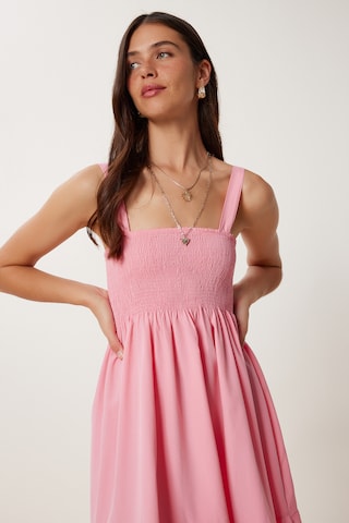 Robe d’été Happiness İstanbul en rose