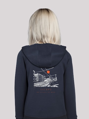 F4NT4STIC Sweatshirt 'Escape Discover the World' in Blau