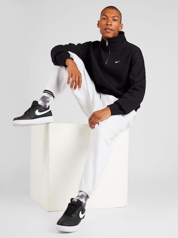 Nike Sportswear Дънки Tapered Leg Панталон в сиво