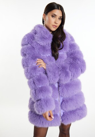 faina Winter Jacket in Purple: front