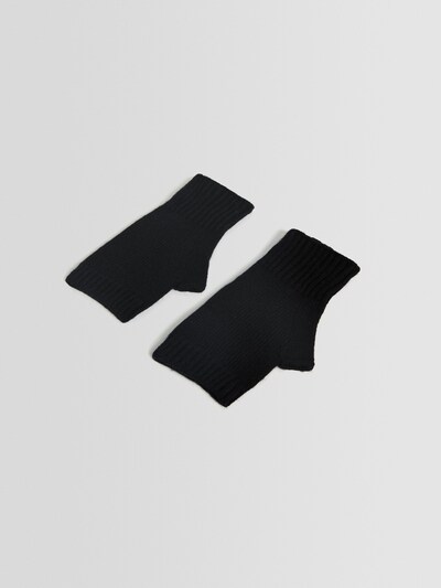 Bershka Short finger gloves in Black, Item view