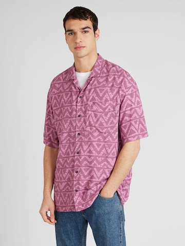 purpurinė QUIKSILVER Standartinis modelis Marškiniai 'BOGFOLD'