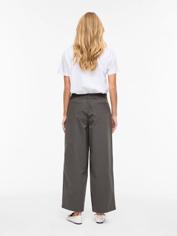 Wide leg Pantaloni 'VIElvira' di VILA in grigio