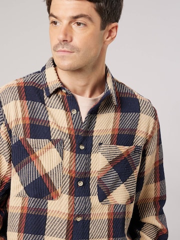 Coupe regular Chemise Deeluxe en mélange de couleurs