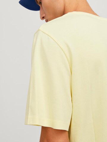 Coupe slim T-Shirt JACK & JONES en jaune