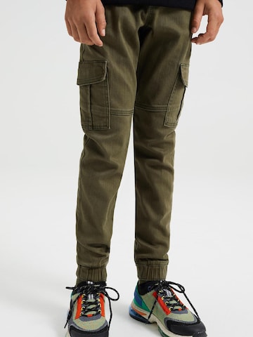 WE Fashion Regular Pants in Green: front