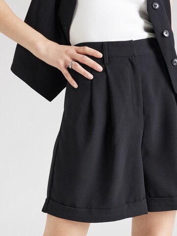 ABOUT YOU x Iconic by Tatiana Kucharova Loose fit Pleat-Front Pants in Black