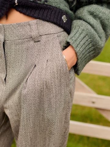 Loosefit Pantalon à pince Next en gris