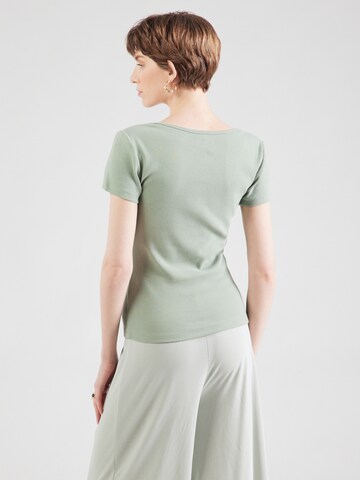 Maglietta di Abercrombie & Fitch in verde