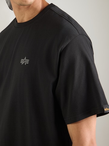 ALPHA INDUSTRIES Футболка в Черный
