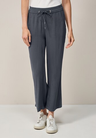 CECIL Loose fit Pants in Grey: front