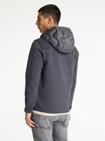 Veste outdoor 'Theo Hybrid' CHASIN' en gris